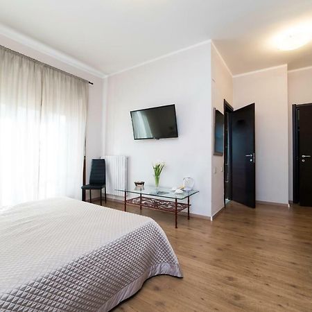 B&B In Centro 33 萨莱诺 外观 照片