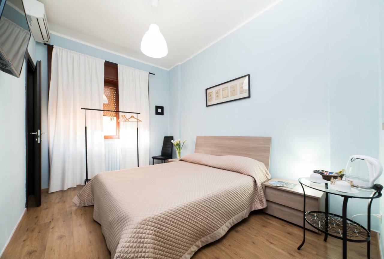 B&B In Centro 33 萨莱诺 外观 照片