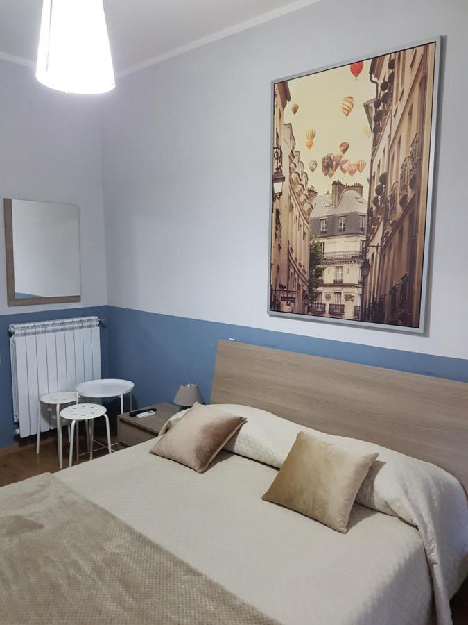 B&B In Centro 33 萨莱诺 外观 照片