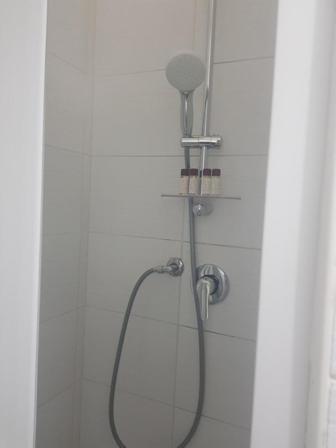 B&B In Centro 33 萨莱诺 外观 照片
